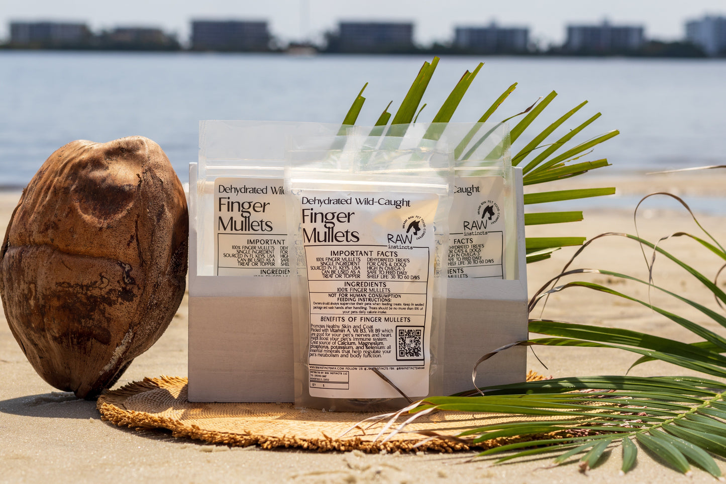 Dehydrated Wild-Caught Finger Mullets for Cats & Dogs — 100% Single Ingredient | Raw Instincts Florida Keys | Qty: 5 Fish - Doot's Pet LLC Collars For A Cause