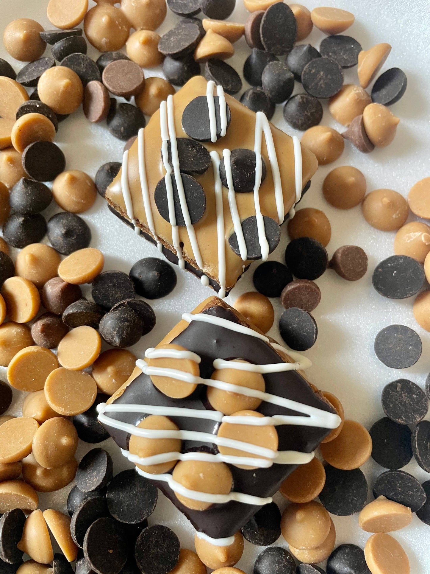 YumYum4DOGS - Peanut butter & Carob chip dog treat truffle- Single - Doot's Pet LLC Collars For A Cause