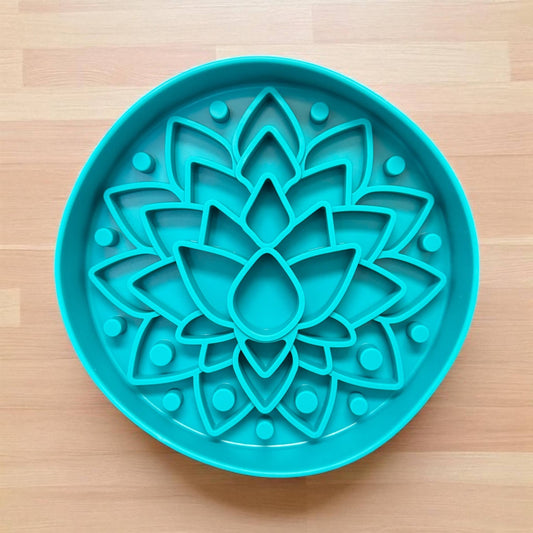 Koira - Silicone Dog Slow Feeder with Suction Cup – Blue Lotus