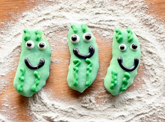 YumYum4DOGS - Mini Tickle my Pickle dog treat- Single - Doot's Pet LLC Collars For A Cause