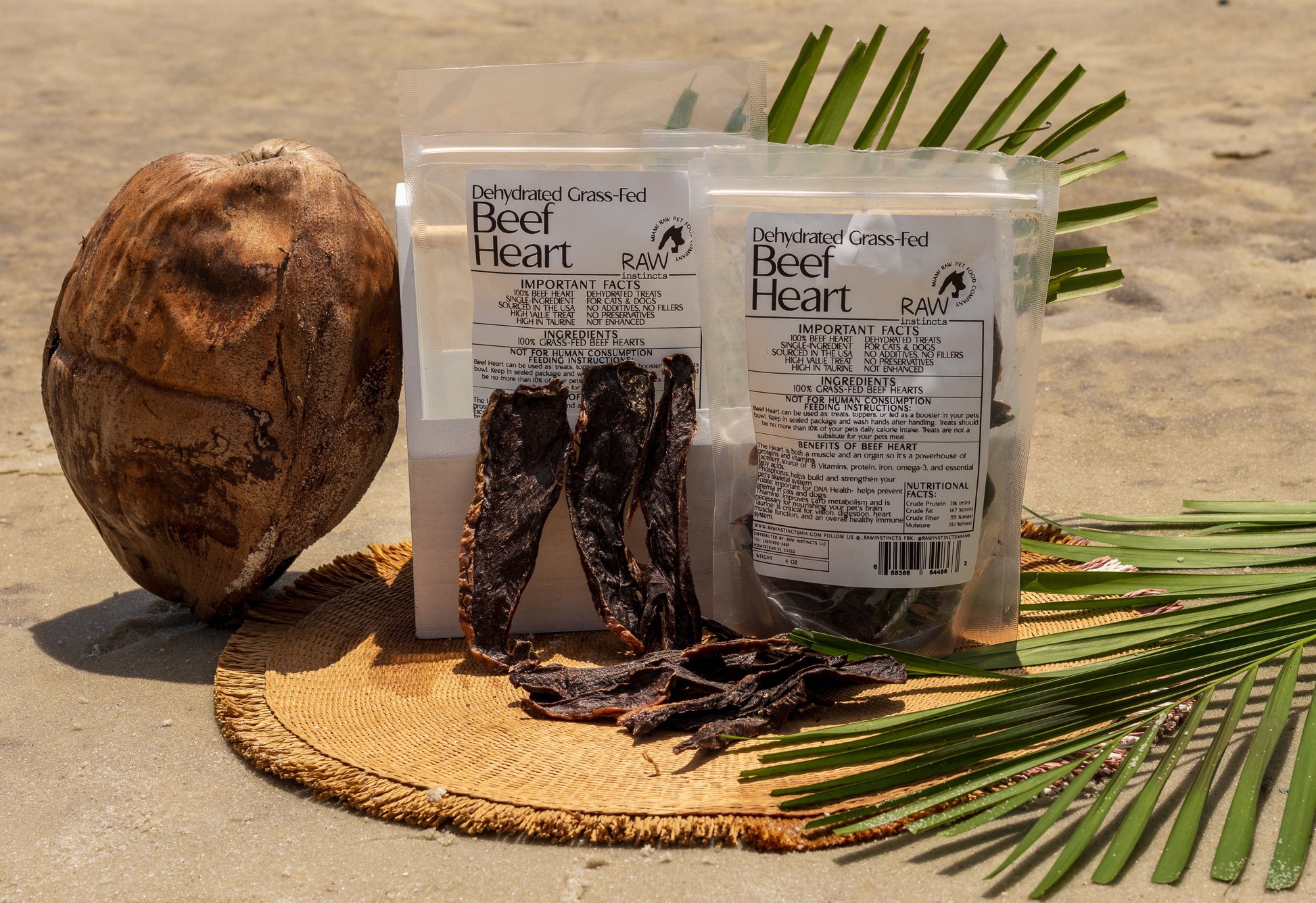 Dehydrated Beef Heart – Raw Instincts | Nutritious Treat for Cats & Dogs - Doot's Pet LLC Collars For A Cause