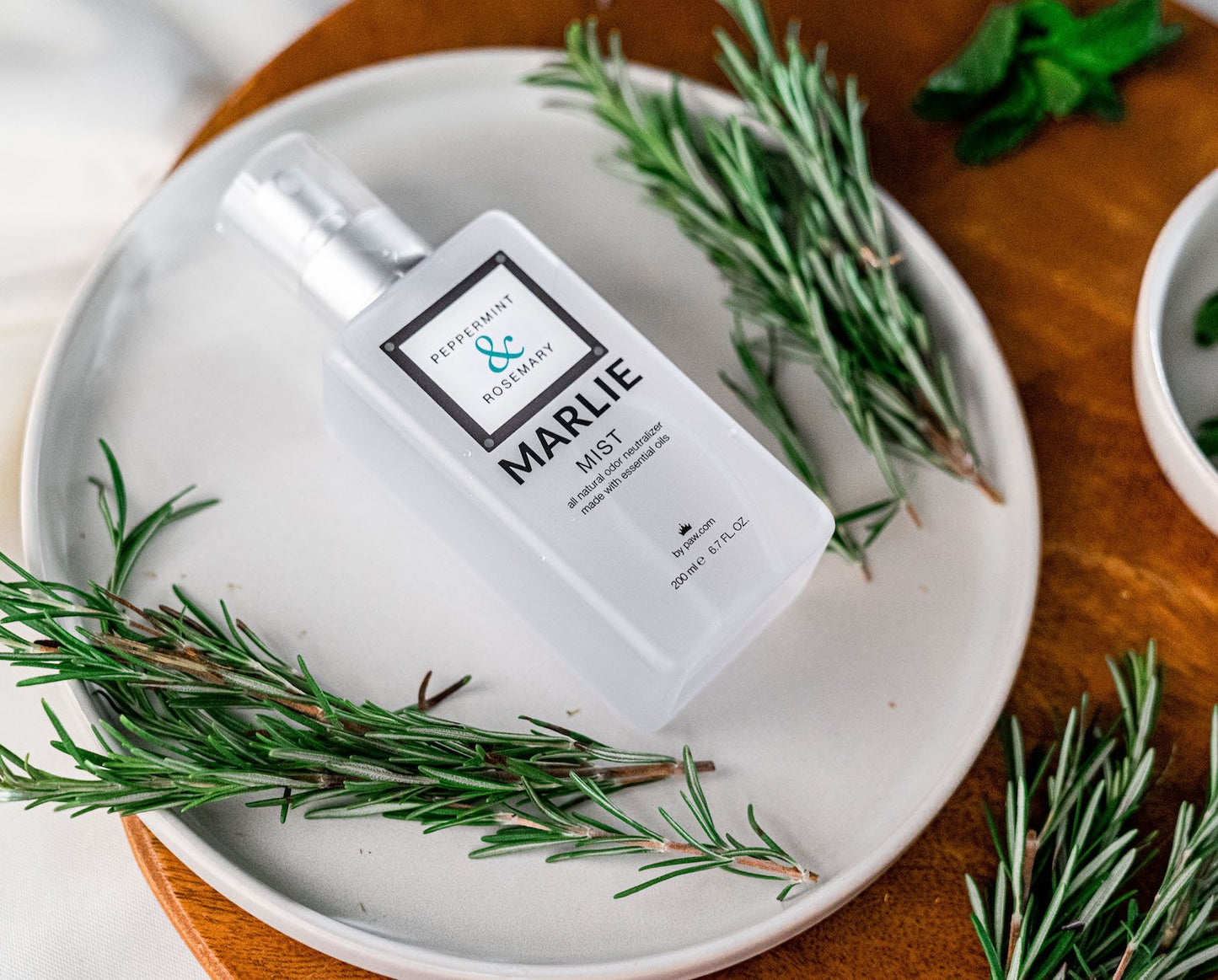 Marlie Mist Pet Odor Eliminator Spray with Essential Oils - Doot's Pet LLC Collars For A Cause