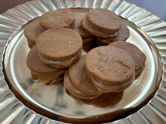 Peanut Butter Macarons Organic Dog Treats