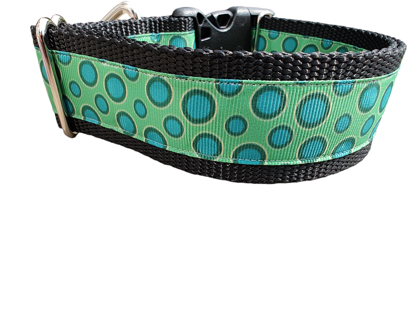 1.5" Wide Green Dots Nylon Dog Collar