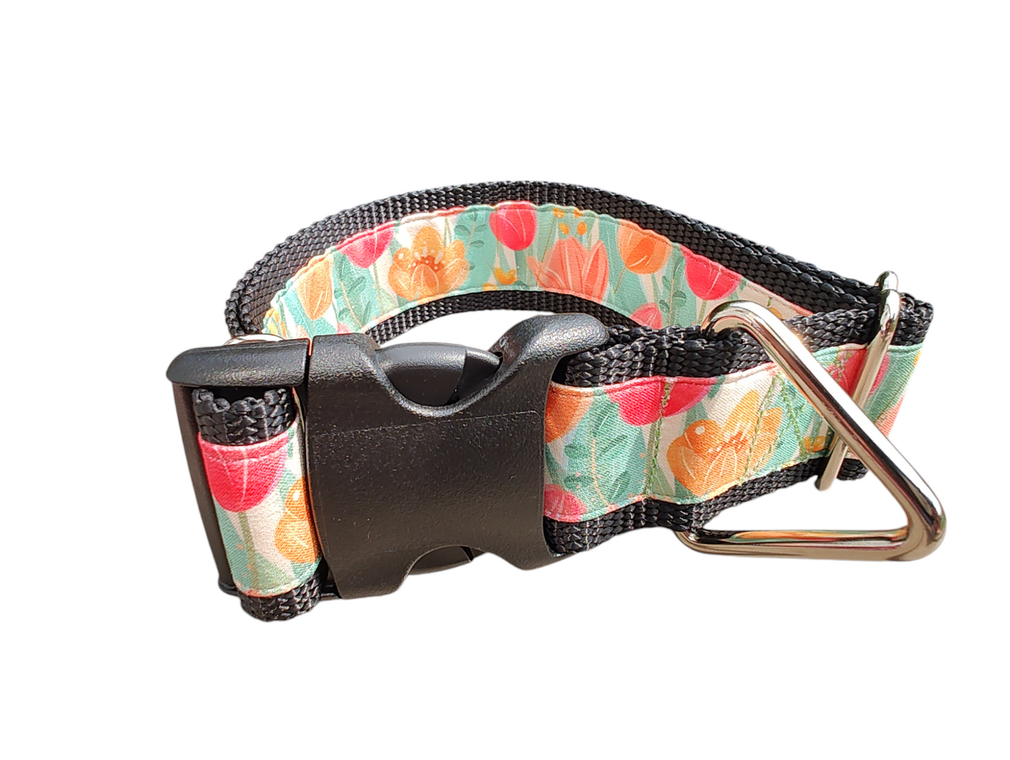 1.5" Wide Tulips Nylon Dog Collar