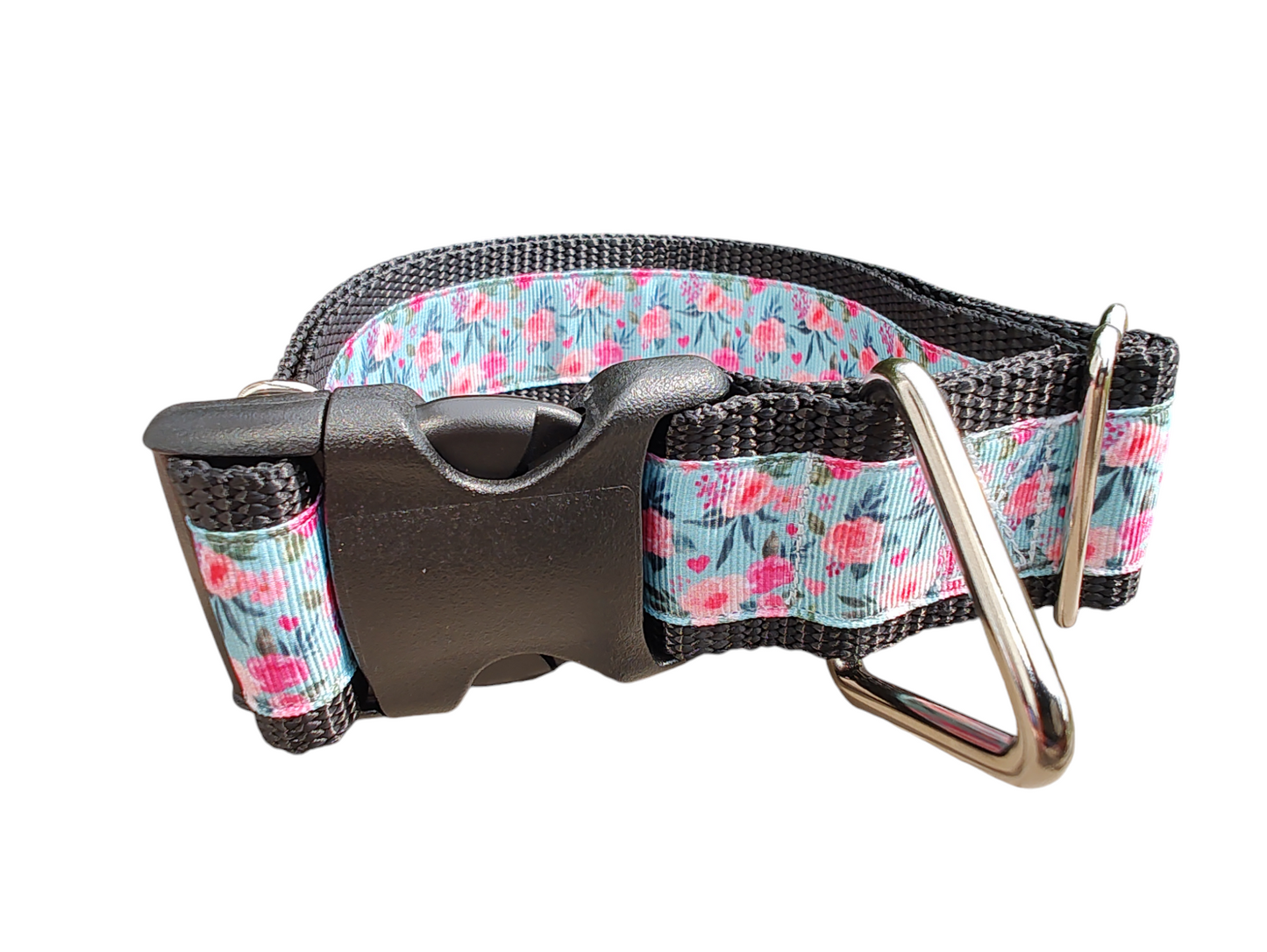 1.5" Wide Floral Blooms and Hearts Nylon Dog Collar