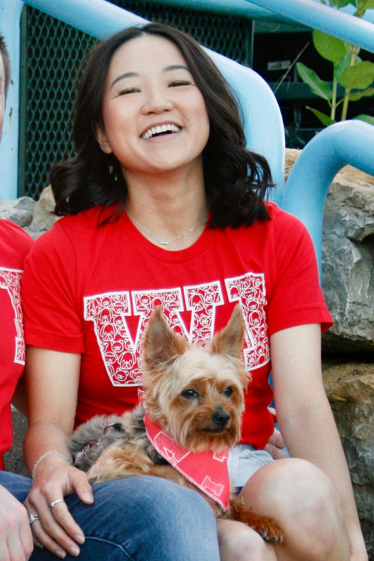WI Dogs T Shirt