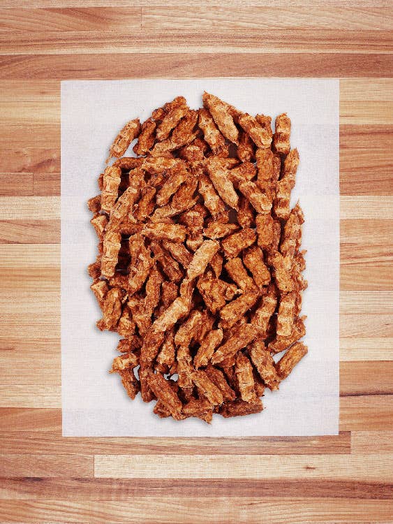 Bulk Bin Treats - Farm Hounds - Chicken Trainers- 2oz - Doot's Pet LLC Collars For A Cause