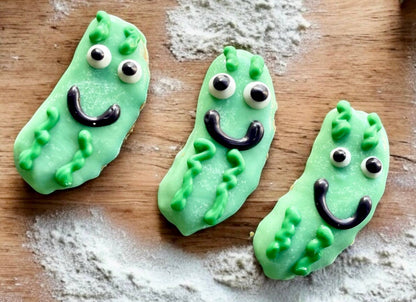 YumYum4DOGS - Mini Tickle my Pickle dog treat- Single - Doot's Pet LLC Collars For A Cause