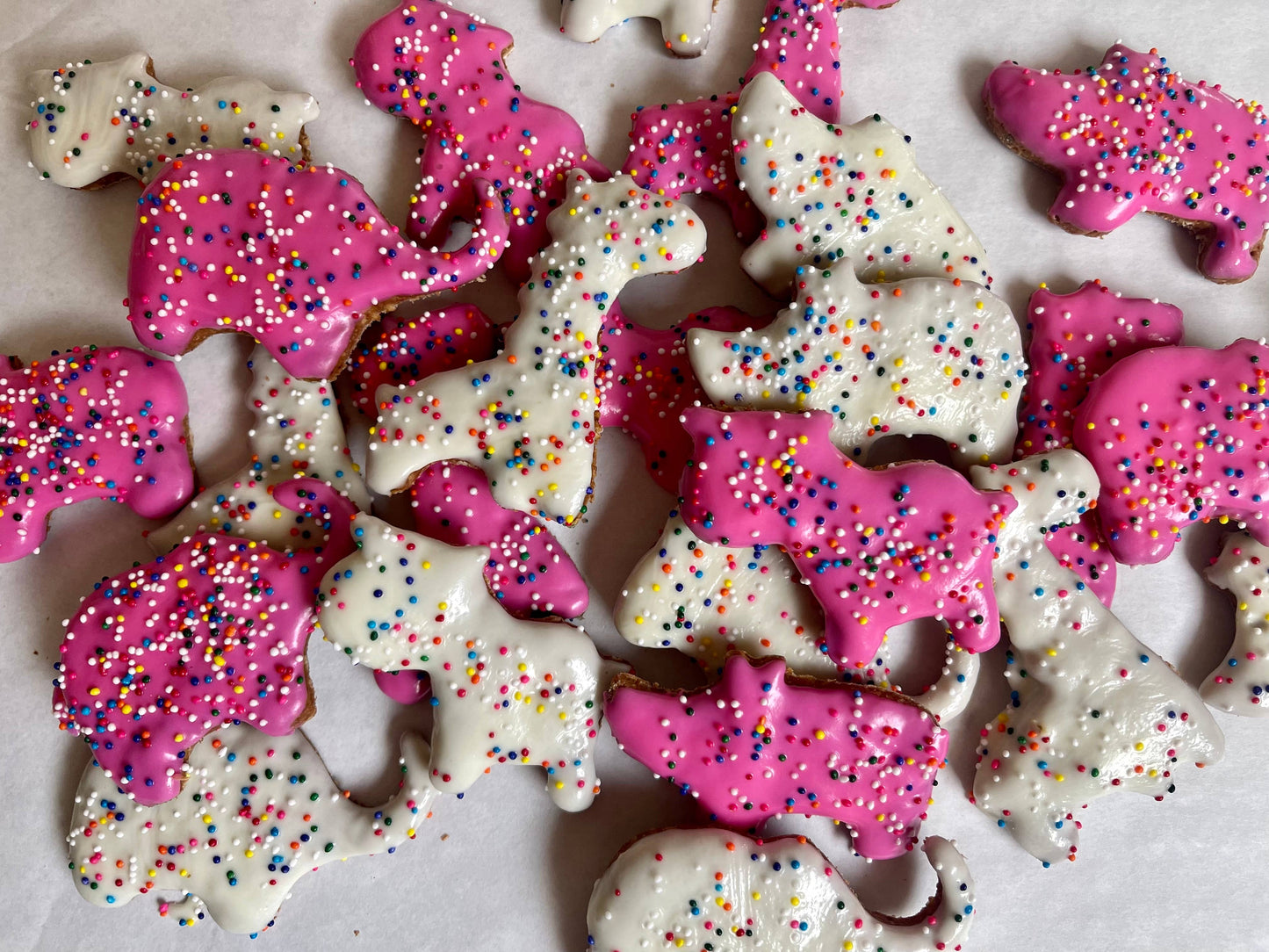 YumYum4DOGS - Mini PAWTY Animal Crackers dog treat- Single - Doot's Pet LLC Collars For A Cause