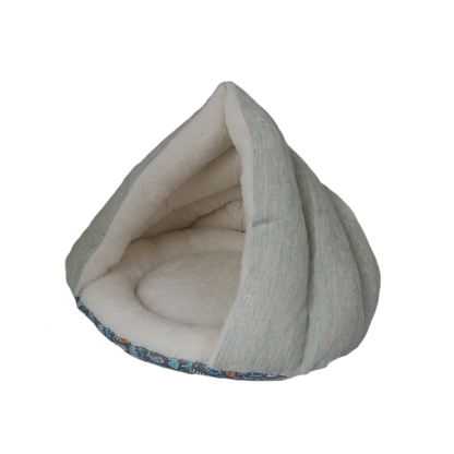 Kitty Kasa Hut Cat Bed - Doot's Pet LLC Collars For A Cause