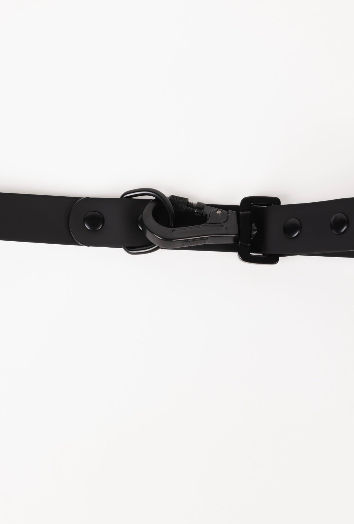 The Modern Dog Company - Better in Black Leash - Doot's Pet LLC Collars For A Cause