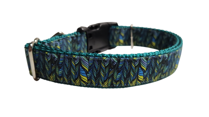 Green Feathers Pattern Nylon Dog Collar