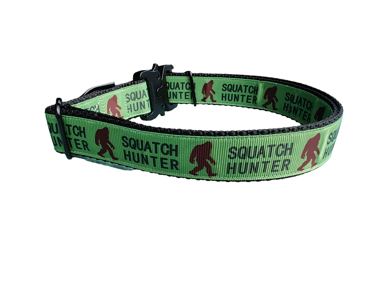 Squatch Hunter Nylon Dog Collar